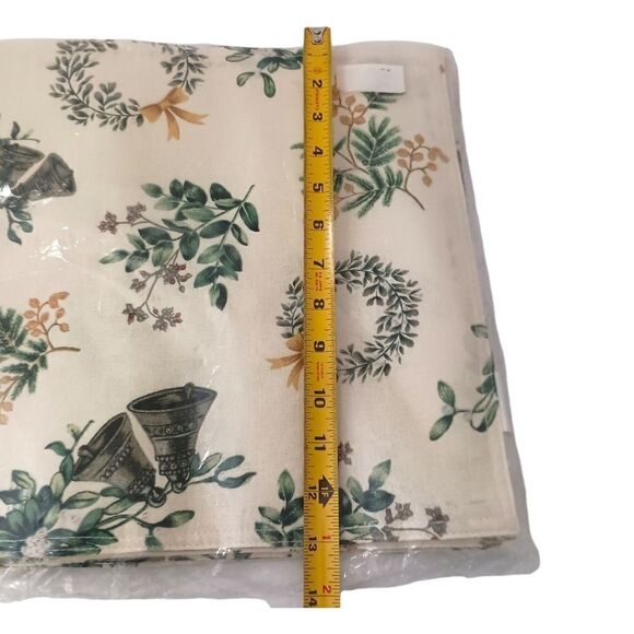 6 MARTHA STEWART Placements Bells Greenery Fabric Christmas Holiday Winter NEW.  - Picture 2 of 11